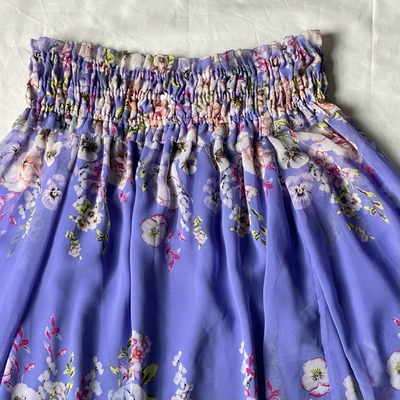 White House Black Market off the shoulder floral Top 47481 - Picture 3 of 14